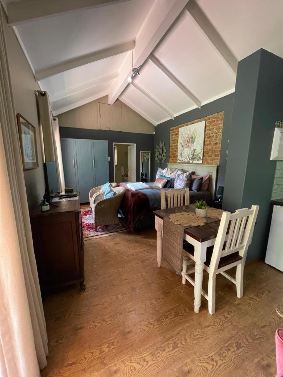 Periwinkle, Grove ,Acorn & Sage Cottages Clarens Luaran gambar