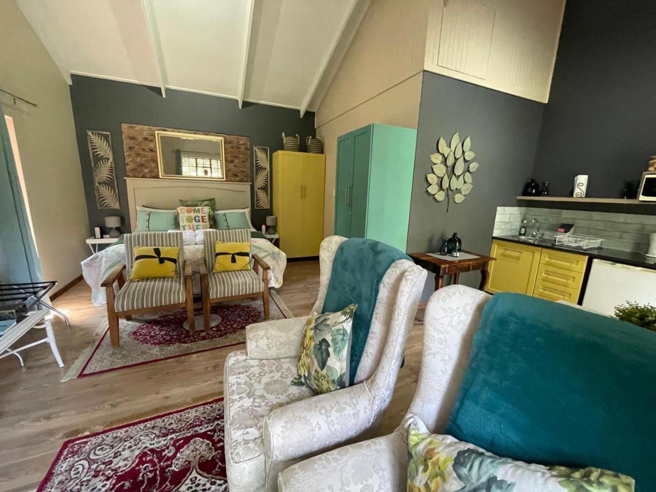 Periwinkle, Grove ,Acorn & Sage Cottages Clarens Luaran gambar