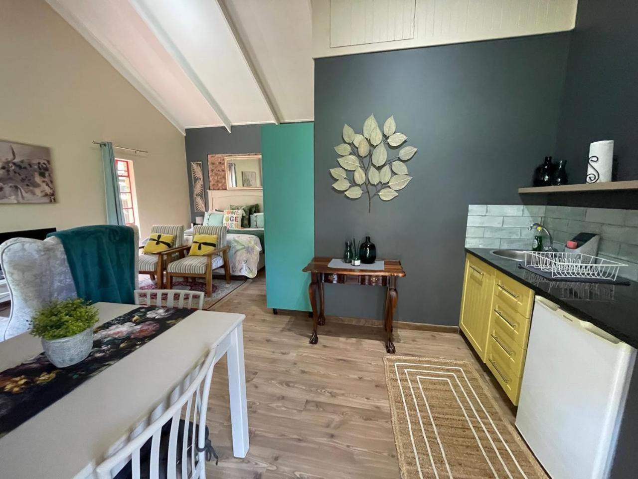 Periwinkle, Grove ,Acorn & Sage Cottages Clarens Luaran gambar