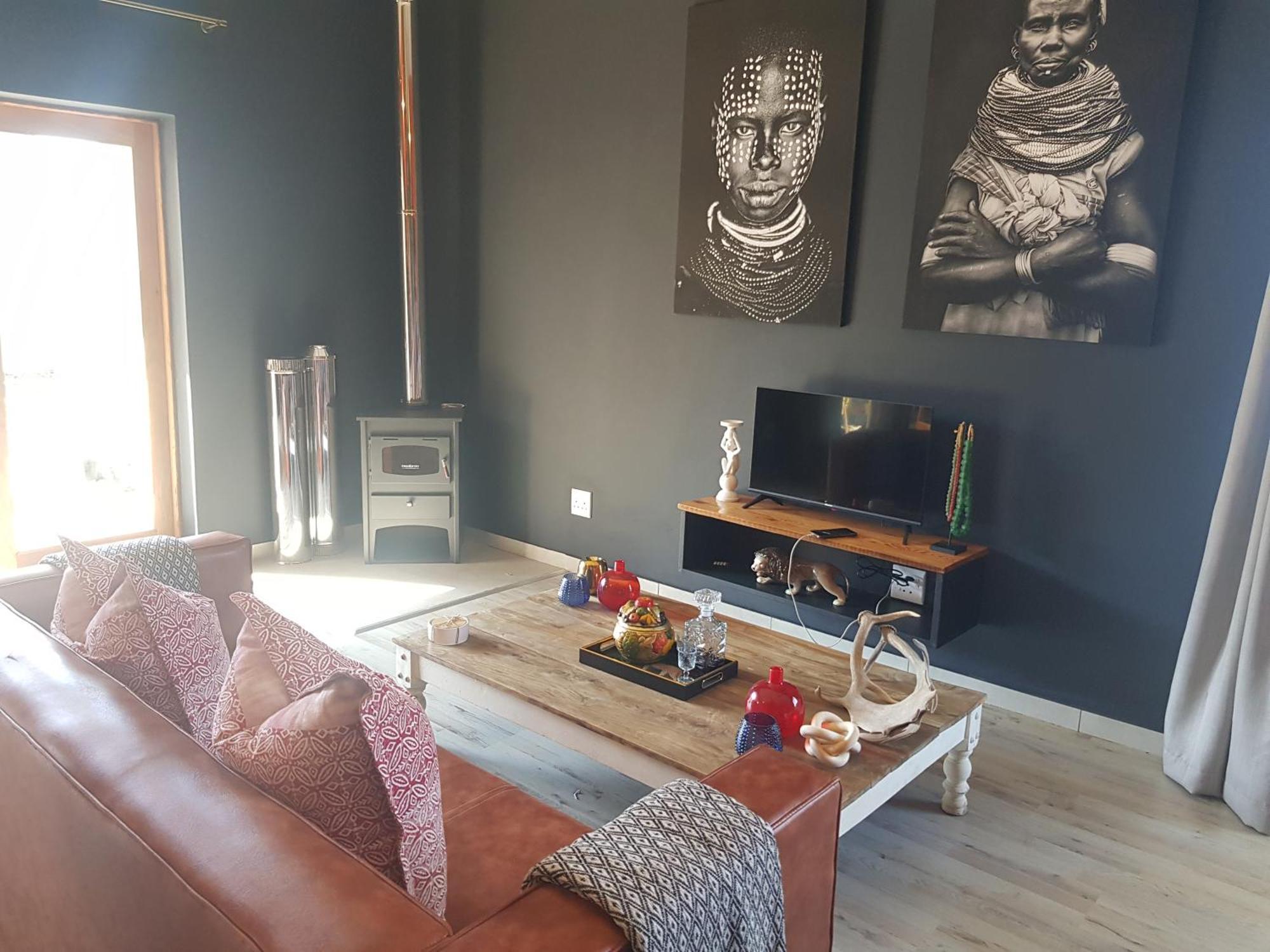 Periwinkle, Grove ,Acorn & Sage Cottages Clarens Bilik gambar