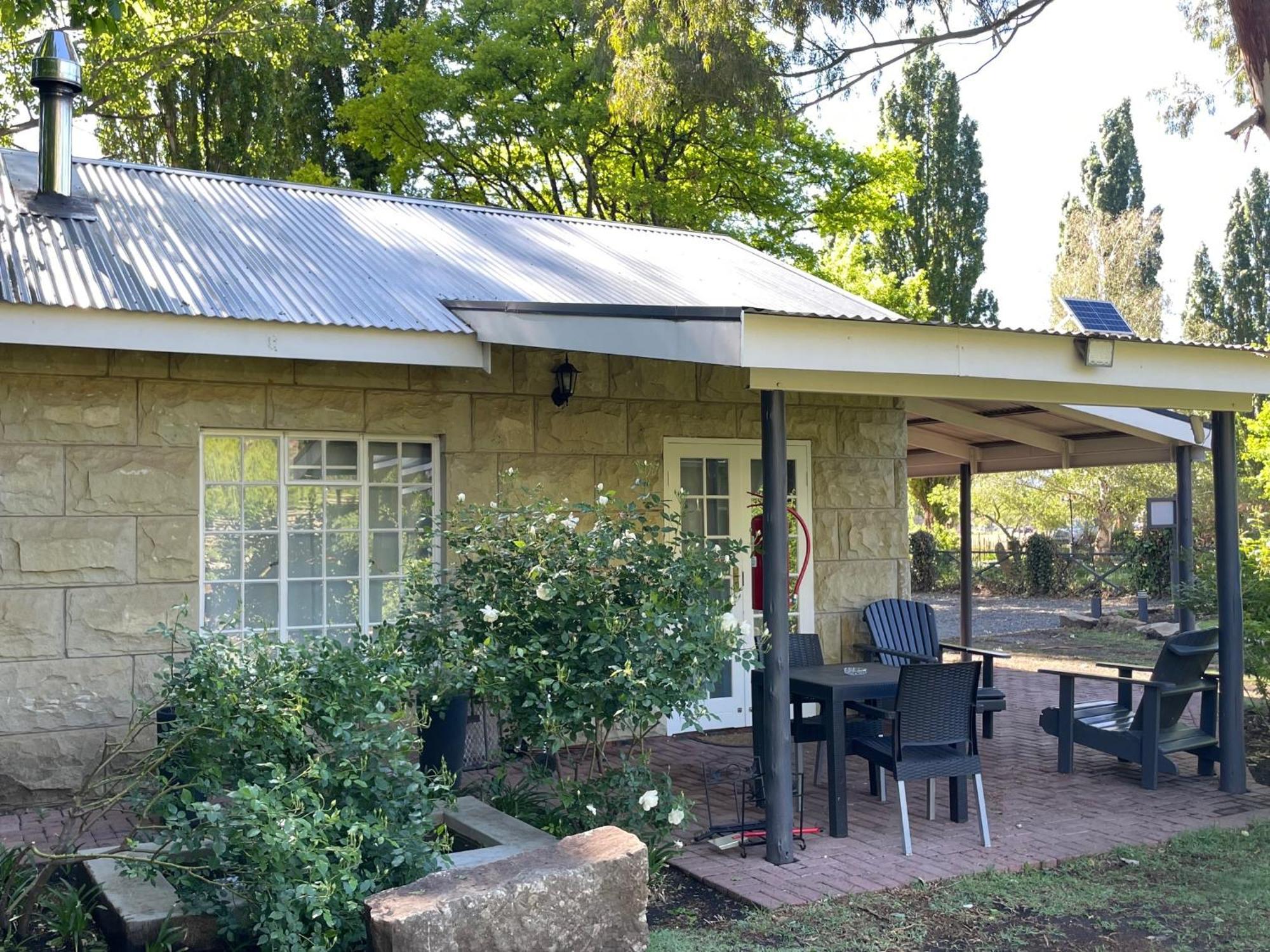Periwinkle, Grove ,Acorn & Sage Cottages Clarens Luaran gambar